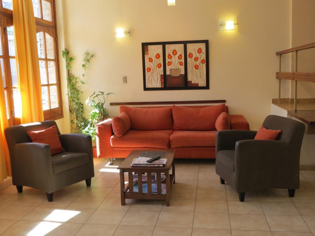 Hotel Arenales Вила Карлос Пас Екстериор снимка